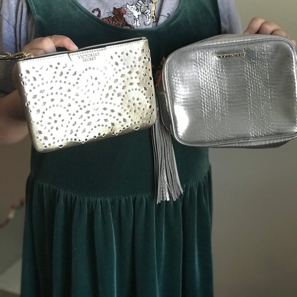 Victoria Secret Cosmetic Bags Bundle - Picture 4 of 8